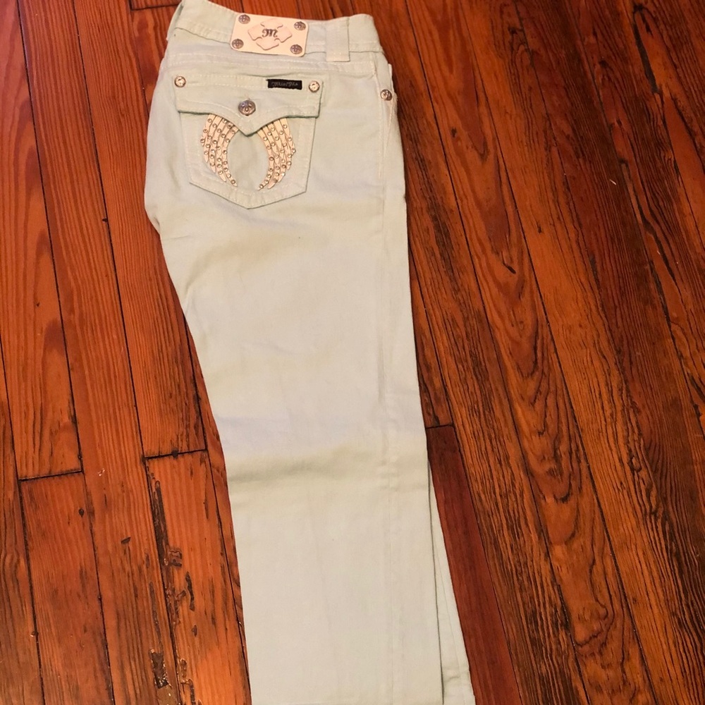 Ladies Miss Me jeans